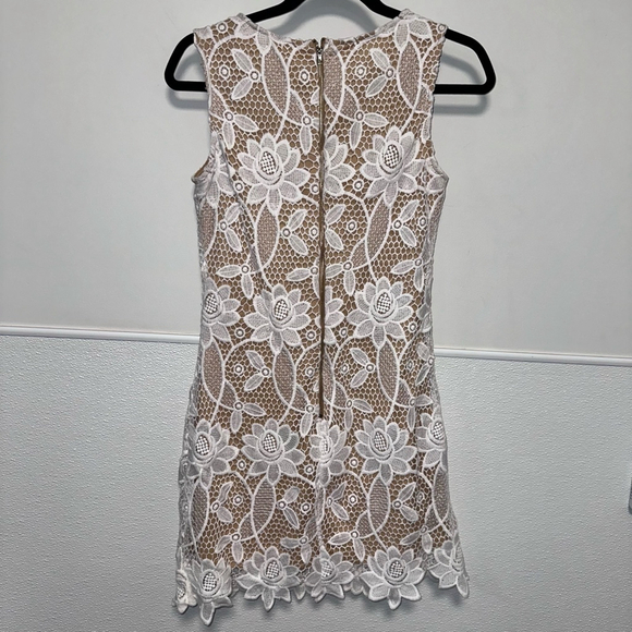 Aniina Women's Dress Size S White Floral Lace - Picture 5 of 8